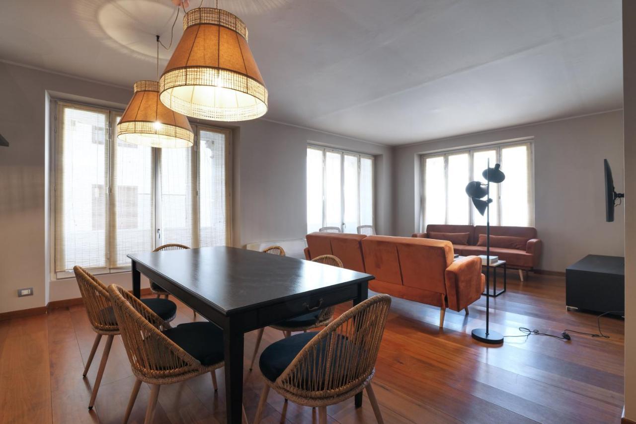Castello Luxury Apartment - In The Heart Of Milano Eksteriør bilde