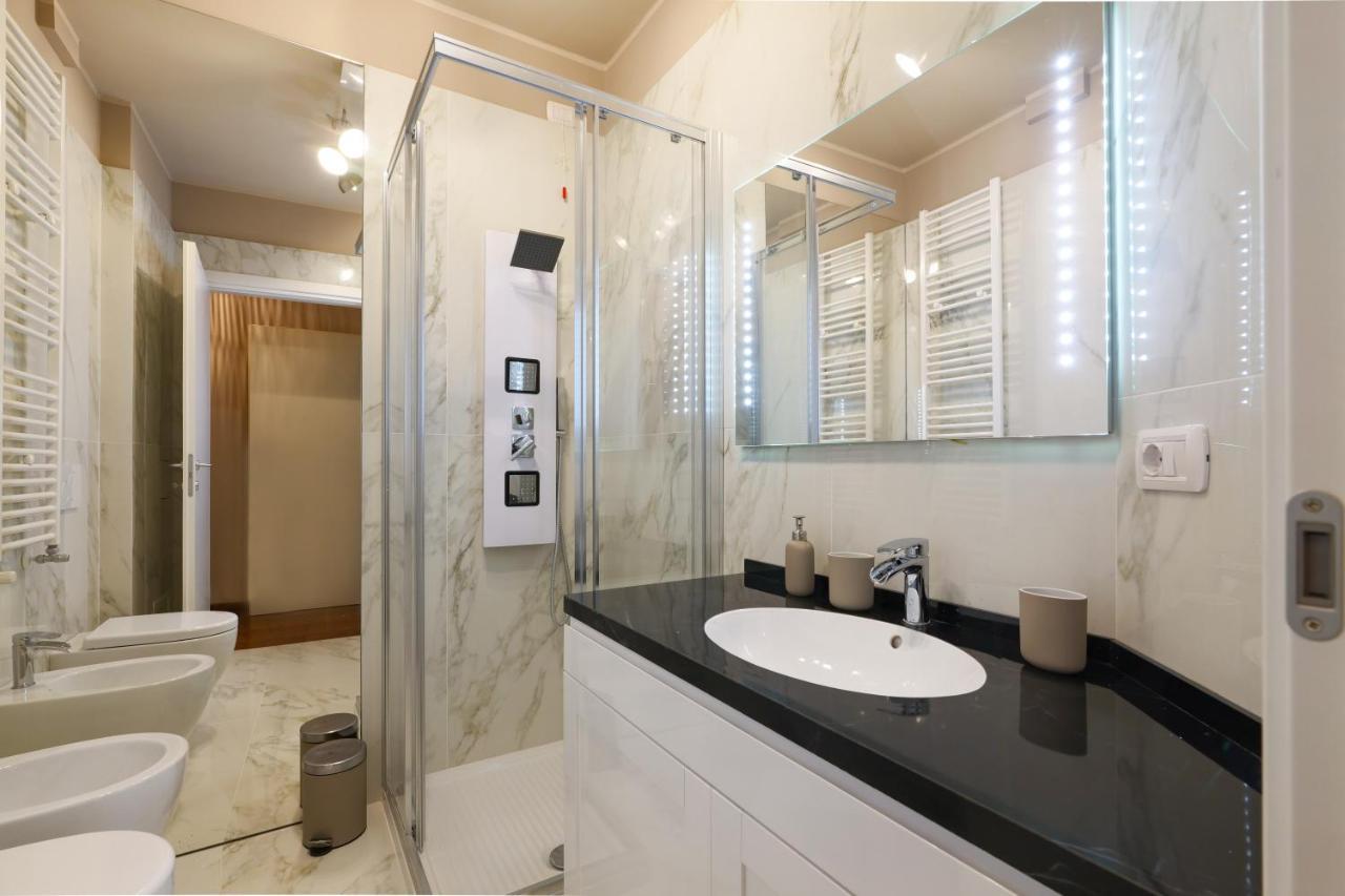 Castello Luxury Apartment - In The Heart Of Milano Eksteriør bilde
