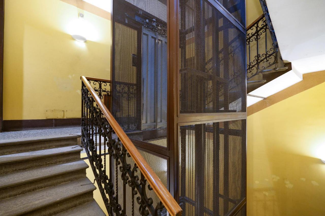 Castello Luxury Apartment - In The Heart Of Milano Eksteriør bilde
